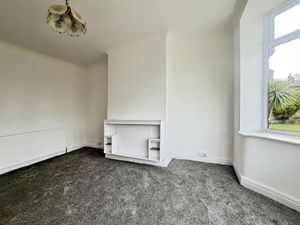 Lounge- click for photo gallery